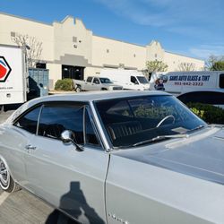 Sams Auto Glass & Tint