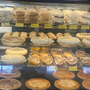 The Honeycomb Pie Shoppe #2 - Apple Pie - Bakeries Near Me - Lubbock, Texas The Honeycomb Pie Shoppe #2 - Apple Pie - Bakeries Near Me - Lubbock, Texas