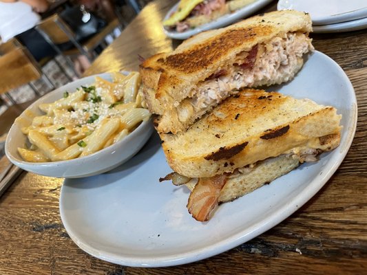 Rebellion Bourbon Bar & Kitchen FXBG by null