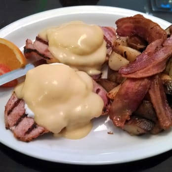 Molly's Country Kitchen - nom nom nom - Breakfast & Brunch Near Me - Courtice, Ontario Molly's Country Kitchen - nom nom nom - Breakfast & Brunch Near Me - Courtice, Ontario