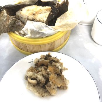Honolulu Seafood Restaurant - Abalone sticky rice - Dim Sum Near Me - Urban Honolulu, Hawaii Honolulu Seafood Restaurant - Abalone sticky rice - Dim Sum Near Me - Urban Honolulu, Hawaii
