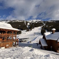 Lake Louise Ski Resort