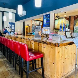 Little Shop of Ramen - Bar area at the entrance