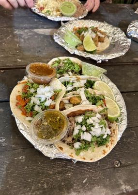 El Tacorrido by null