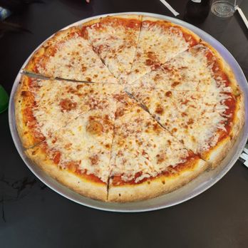 El Mercadito Pizzeria - Regular Pizza - Mexican Near Me - Jackson Heights, New York El Mercadito Pizzeria - Regular Pizza - Mexican Near Me - Jackson Heights, New York