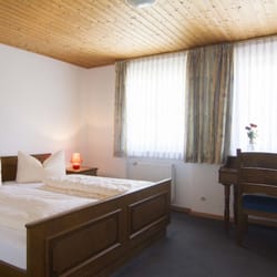 Hotel Kater Hiddigeigei - Eines unserer Klassik-Zimmer, renoviert 2015