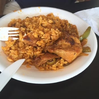 Castillo del Mar - Arroz con Pollo - Puerto Rican Near Me - Luquillo, Puerto Rico