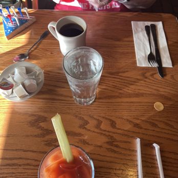 Cracker Barrel Old Country Store - Bland bloody basically just Zing Zang Tomato juice - American Near Me - Sioux Falls, South Dakota Cracker Barrel Old Country Store - Bland bloody basically just Zing Zang Tomato juice - American Near Me - Sioux Falls, South Dakota