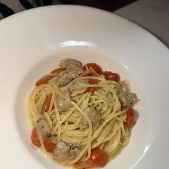Signor Sassi - Clam pasta - Italian Near Me - Hallandale Beach, Florida Signor Sassi - Clam pasta - Italian Near Me - Hallandale Beach, Florida