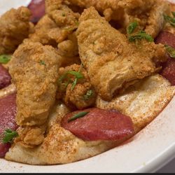 Pure Delights & Flights - Grit bowl with catfish