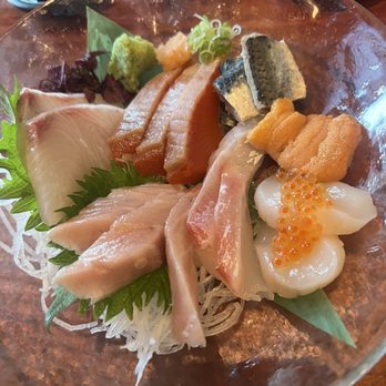 Fish & Bird Sousaku Izakaya - Deluxe Sashimi Moriawase - Izakaya Near Me - Berkeley, California Fish & Bird Sousaku Izakaya - Deluxe Sashimi Moriawase - Izakaya Near Me - Berkeley, California