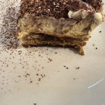 Aroma Italia - Pizza Near Me - Honolulu, Hawaii