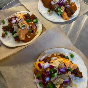 Dead Bird Brewing - Vegan Street Tacos - Brewpubs Near Me - Milwaukee, Wisconsin Dead Bird Brewing - Vegan Street Tacos - Brewpubs Near Me - Milwaukee, Wisconsin