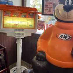 A&W - Vintage food kiosk