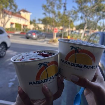 Paradise Bowls - Chocolate açaí - Juice Bars & Smoothies Near Me - Irvine, California Paradise Bowls - Chocolate açaí - Juice Bars & Smoothies Near Me - Irvine, California