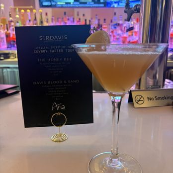 Lobby Bar - Honey Bee cocktail - Lounges Near Me - Las Vegas, Nevada