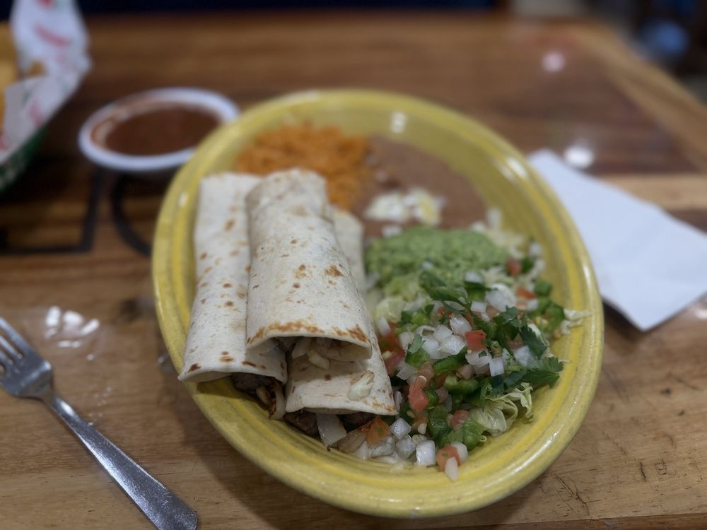 El Taco Mexican Grill Logo