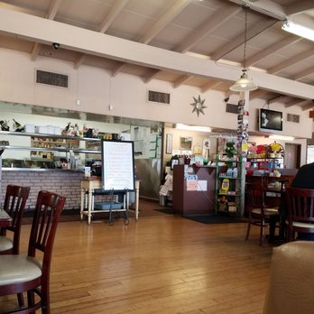 Eat at Rudy's - High ceiling and lots of elbow room. - Diners Near Me - Wilmington, California Eat at Rudy's - High ceiling and lots of elbow room. - Diners Near Me - Wilmington, California