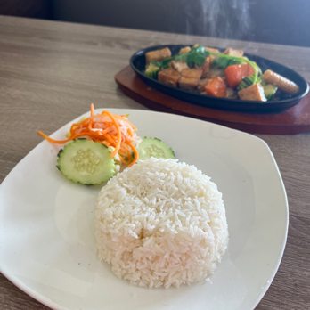 Pho Long - Tofu with white rice an side of salad! - Vietnamese Near Me - Colton, California