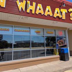 Chicken and Whaaat - Exterior