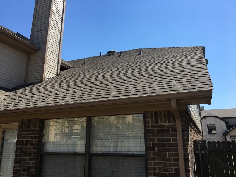 Slide of WH Construction & Roofing