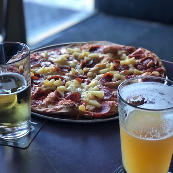 Piccola Pizza - Pineapple/Pepperoni pizza and beers - Pizza Near Me - Snohomish, Washington