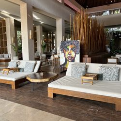 Paradisus - South Bar Lounge!
