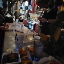 Floods Bar & Grille - Bar