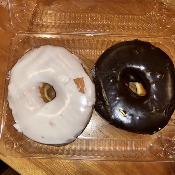 Markellos Baking Company - Vanilla and chocolate donut - Bakeries Near Me - Chicago, Illinois Markellos Baking Company - Vanilla and chocolate donut - Bakeries Near Me - Chicago, Illinois