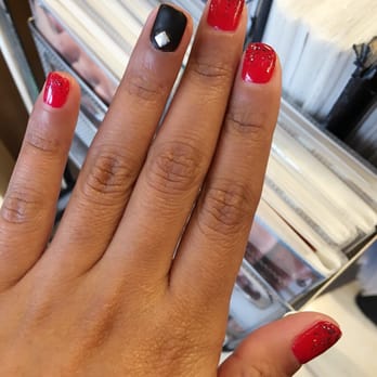 Golden Nails - Red and black nails. - Nail Salons Near Me - Honolulu, Hawaii