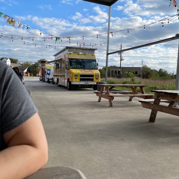 Cinco De Mayo Taqueria - First time eating here - Food Trucks Near Me - Spring, Texas Cinco De Mayo Taqueria - First time eating here - Food Trucks Near Me - Spring, Texas