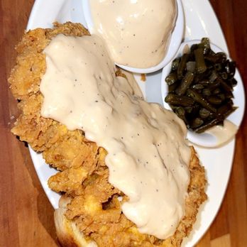 Cheddar's Scratch Kitchen - Country Fried Steak - Comfort Food Near Me - Sherman, Texas