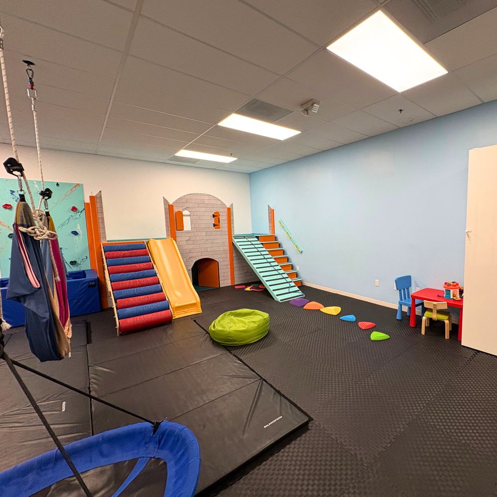 SmallTalk Pediatric Therapy - child therapist in San Diego, CA
