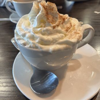 Broken Yolk Cafe - Hot Snickerdoodle Latte - Breakfast & Brunch Near Me - Fullerton, California Broken Yolk Cafe - Hot Snickerdoodle Latte - Breakfast & Brunch Near Me - Fullerton, California