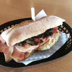 Cafe Calm - Bacon and 2 eggs roll