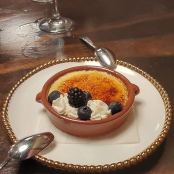 Piatti - Creme brulee - Italian Near Me - Hilton Head Island, South Carolina