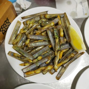 Los Diamantes - Navajas (razor clams) - Tapas Bars Near Me - Granada, GR