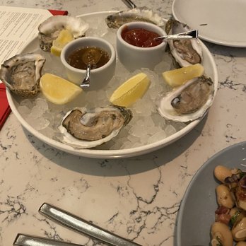 Brezza - Oysters amazing - Italian Near Me - Las Vegas, Nevada Brezza - Oysters amazing - Italian Near Me - Las Vegas, Nevada