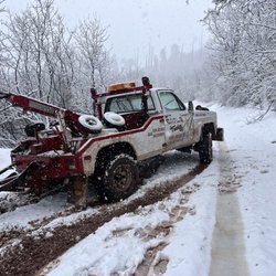 Carls Towing