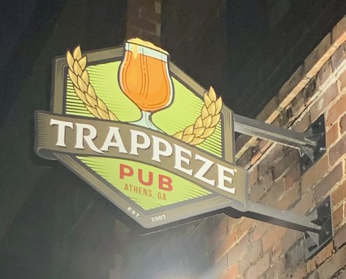 Trappeze Pub by null