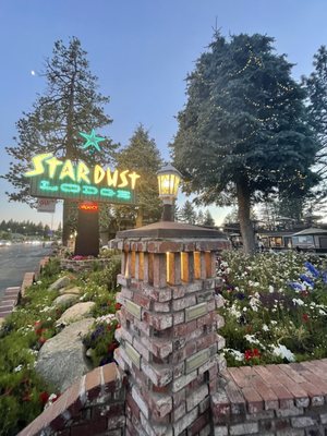 Stardust Lodge by null