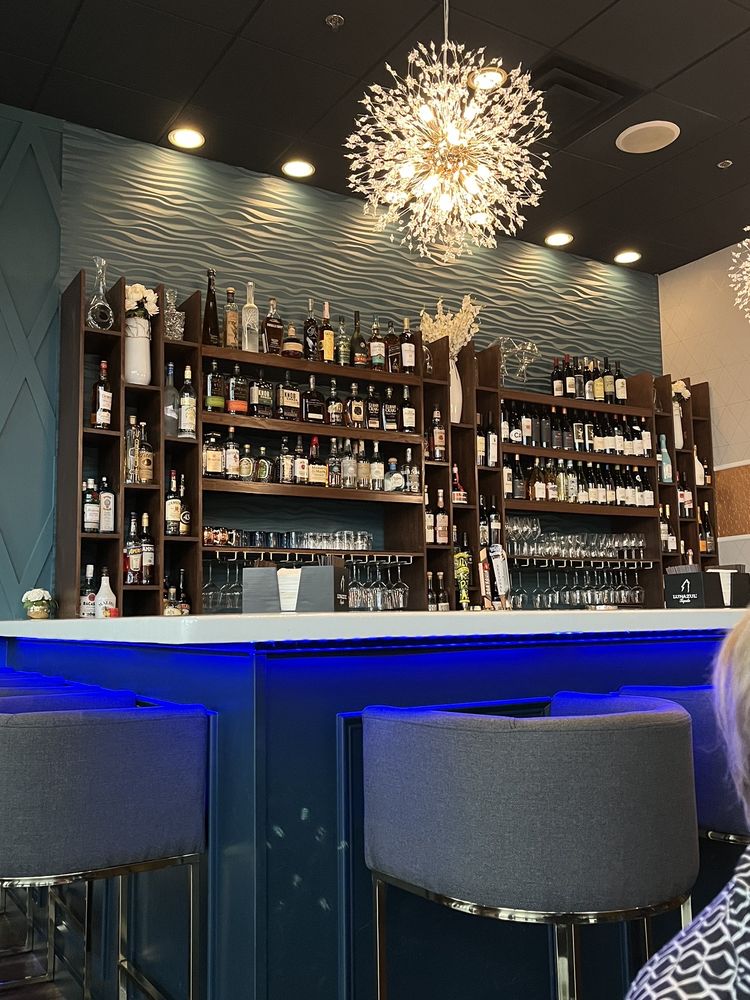 DOUX VINO Updated September 2024 3608 Pelham Rd, Greenville, South