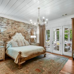 Advantage Home Tours