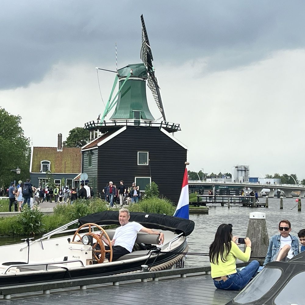 Zaans Gedaan - Chocolatiers & Shops Near Me - Zaandam, New Hampshire