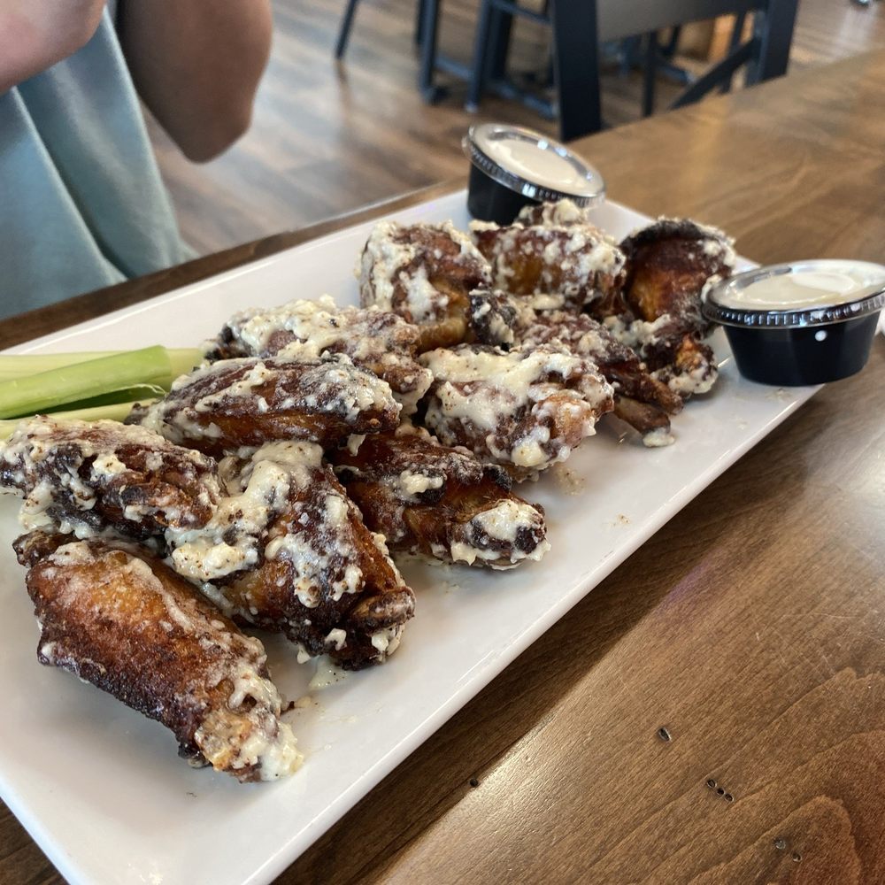 Spyglass Ridge Winery - Garlic parm wings - Wineries Near Me - Sunbury, Pennsylvania