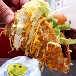 Agave Taco Shop - Hard shell beef taco at Agave. This is keeping it real! Beyond good!