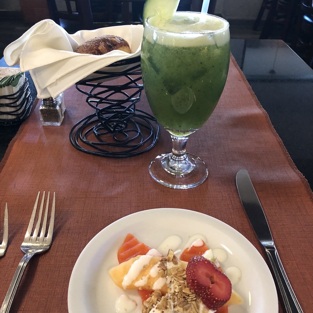 Marenca - Fruit salad & cucumber water. - Breakfast & Brunch Near Me - Tijuana, BCN Marenca - Fruit salad & cucumber water. - Breakfast & Brunch Near Me - Tijuana, BCN