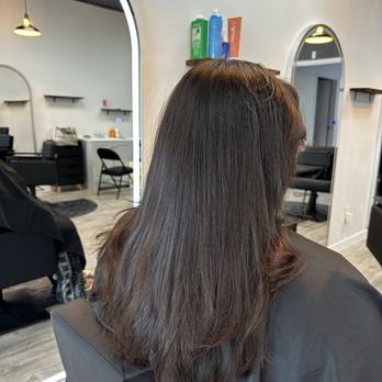 Classy Beauty Salon - Hair Salons Near Me - Van Nuys, California