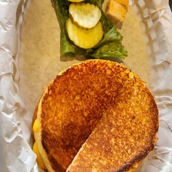 Brody's Burgers & Beer - Omg grilled cheese was awesome I should have got 2