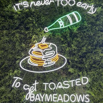The Toasted Yolk Cafe - Cute decor - Breakfast & Brunch Near Me - Jacksonville, Florida
